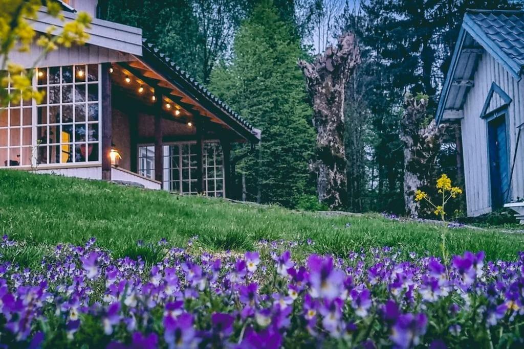 Romantic Farmhouse With Idyllic Garden Villa Våsjø Eksteriør bilde